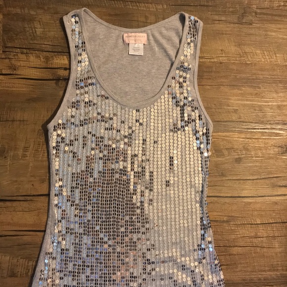 Romeo & Juliet Sequins silver size medium tank - Picture 3 of 4